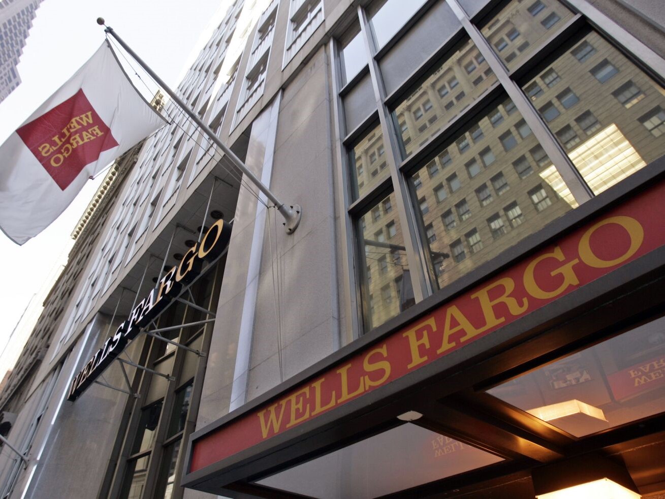 Wells Fargo zaplatí 3,7 miliardy dolárov za zlé zaobchádzanie so zákazníkmi
