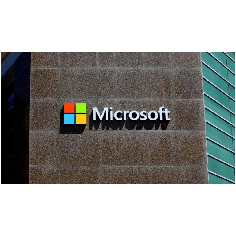 Microsoft zaznamenal v uplynulom 1. kvartáli svojho finančného roka 2023/2024 nárast tržieb o 13 % na 56,52 miliardy USD z vlaňajších 50,12 miliardy USD. Prispela k tomu najmä divízia cloud computingu, kde sústredil svoje investície do umelej inteligencie.