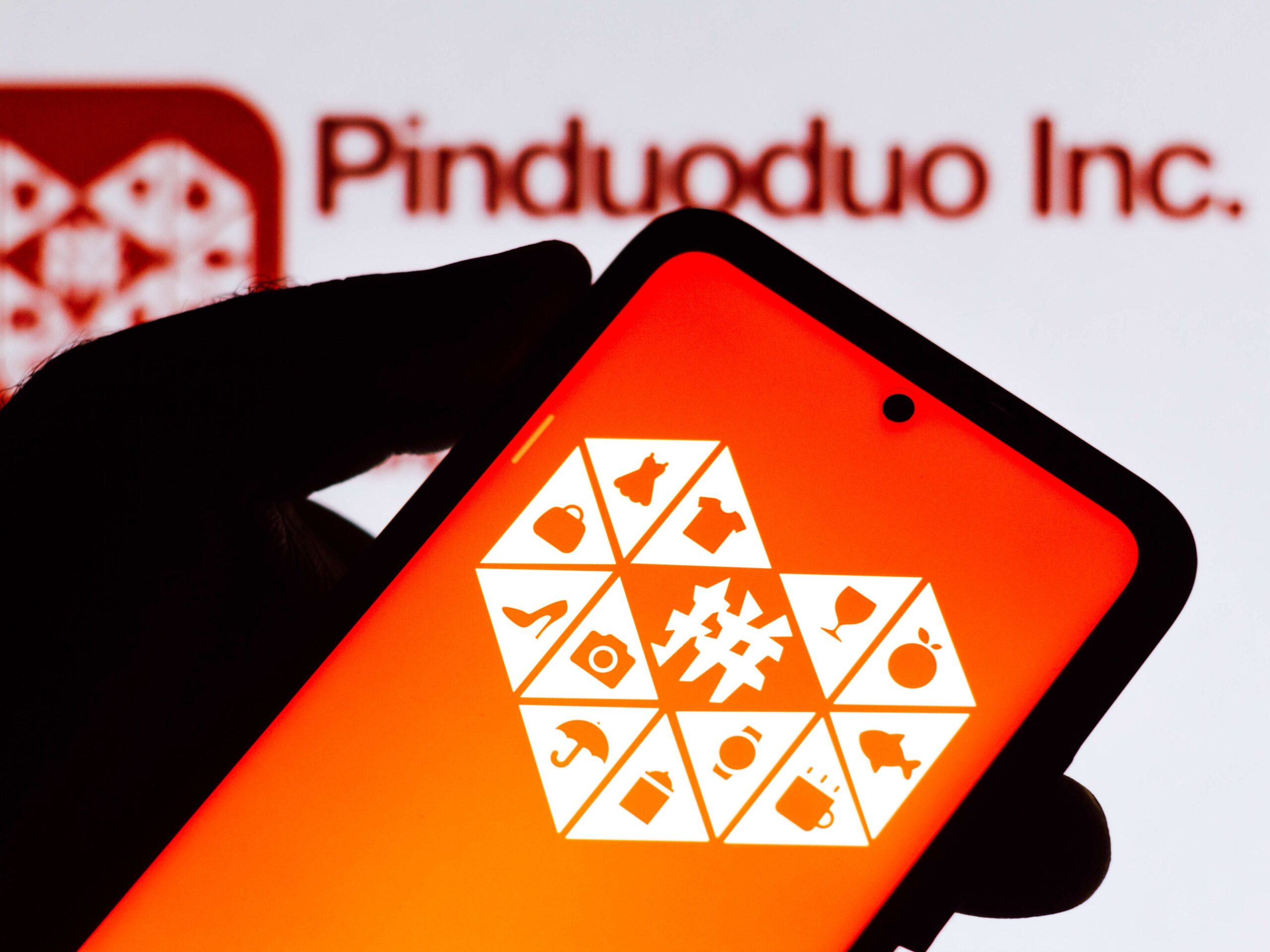 TEMU od čínskeho giganta Pinduoduo otriasa e-commerce trhom od základov