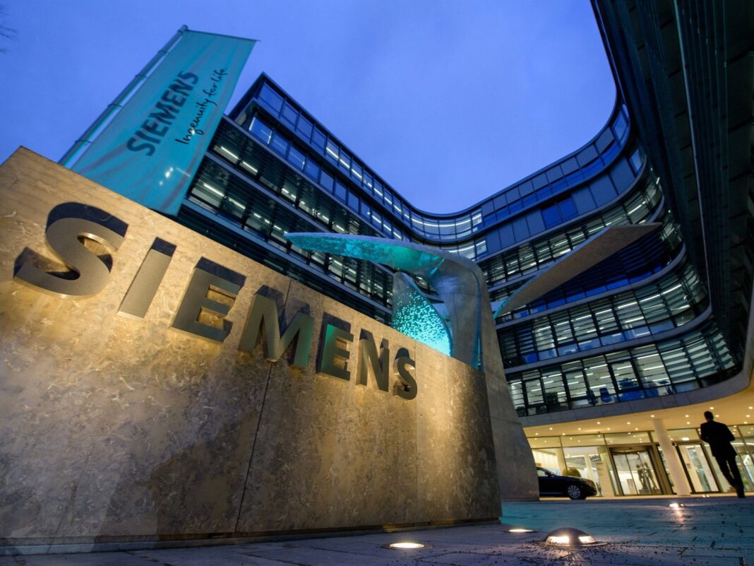 Siemens s dvihnutým prstom: Spomalenie Číny brzdí objednávky