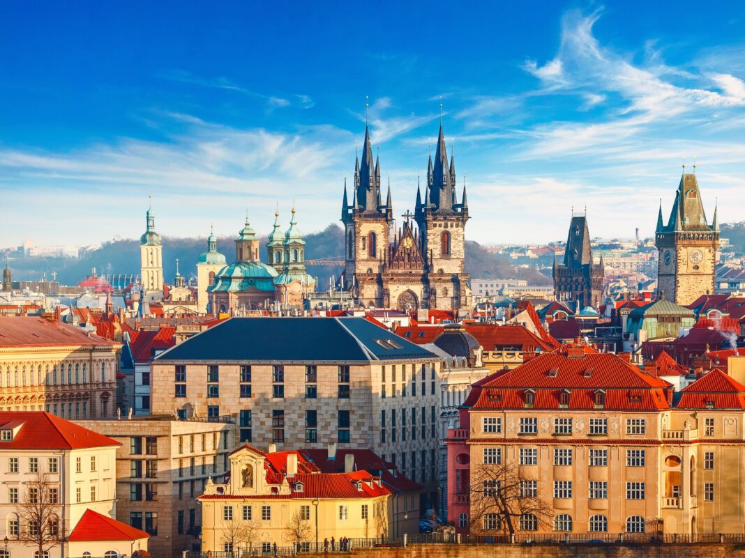 4 piliere pražskej burzy: ČEZ, Komerční banka, Erste a Moneta – sprievodca pre investorov