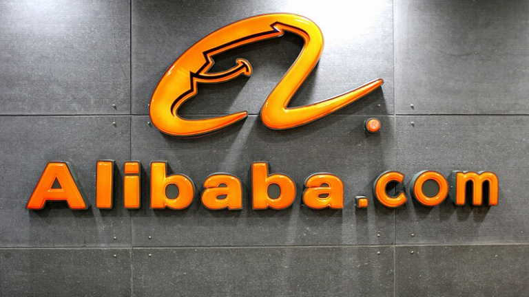 Čínsky e-commerce obor Alibaba oznámil zvýšenie   programu odkupu vlastných akcií o 25 miliárd USD do marca 2027. Firma v prvom kvartáli 2024 uskutočnila druhý najvyšší kvartálny nákup vlastných akcií za 4,8 miliardy USD.