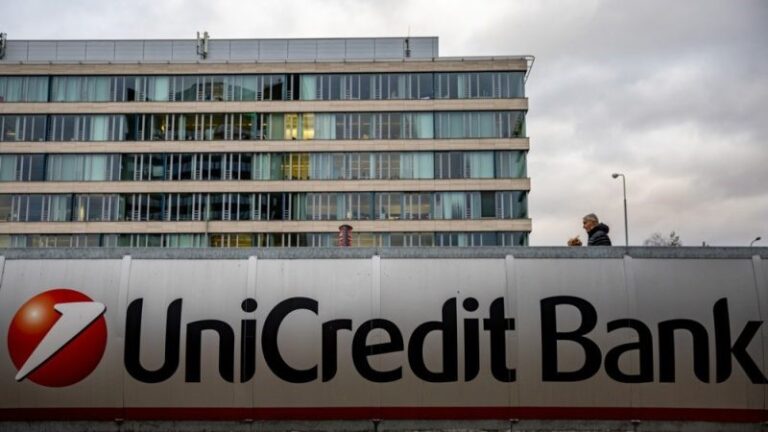 Talianska banka UniCredit zvyšuje svoj podiel v Commerzbank: Chystá sa prevzatie?