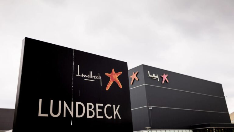 Dánska farmaceutická spoločnosť Lundbeck kupuje Longboard Pharmaceuticals za 2,6 miliardy USD.